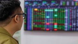 Đằng sau cuộc đua tăng vốn của công ty chứng khoán