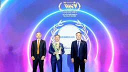 Eximbank nhận giải thưởng Sản phẩm Công nghệ & Chuyển đổi số tiêu biểu 2024