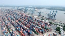 Tân Cảng Sài Gòn cam kết phối hợp điều tra vụ việc nghi 'rút ruột' hàng xuất khẩu