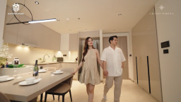 Đông Nhi và Ông Cao Thắng 'flex' cuộc sống hàng hiệu xa xỉ tại khu căn hộ Marriott