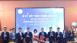 Học viện Ngân hàng hợp tác toàn diện cùng Eximbank