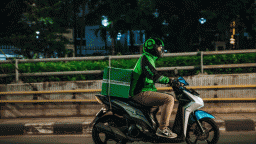 Gojek từ ông lớn bạc tỷ Indonesia đến Việt Nam 'chỉ còn là cái tên'