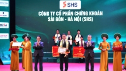 Chứng khoán SHS vinh dự nhận bằng khen của Chủ tịch UBND TP. Hà Nội