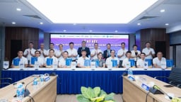 10 doanh nghiệp bảo hiểm lớn 'bắt tay' triển khai chương trình bảo hiểm tại VinFast Hải Phòng