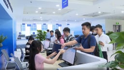 Hà Nội công khai Đường dây nóng tiếp nhận thông tin cán bộ 'cửa quyền, sách nhiễu'