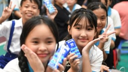 Vinamilk góp dinh dưỡng, thêm nụ cười cho thiếu nhi cả nước