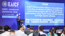 Thúc đẩy hợp tác đầu tư trong lĩnh vực công nghiệp công nghệ cao Á - Âu