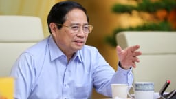 Thủ tướng thúc giải ngân đầu tư công, đẩy nhanh tiến độ dự án trọng điểm