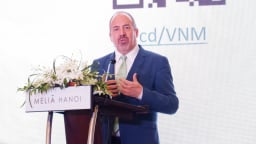 Chuyên gia kinh tế trưởng OECD: Hy vọng Việt Nam đạt được thỏa thuận thương mại với Mỹ 