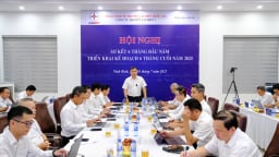 PTC1: Vượt khó, đảm bảo vận hành an toàn lưới điện trong 6 tháng đầu năm, sẵn sàng cho các nhiệm vụ cuối năm 2025
