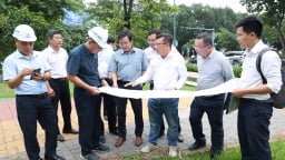 Kiểm tra dự án truyền tải điện cấp bách, đảm bảo cung cấp điện cho sân bay Tân Sơn Nhất
