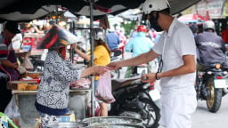 Bộ Công Thương lên tiếng về việc giá xăng dầu giảm nhưng giá hàng hóa chưa giảm theo
