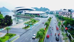 Quảng Ninh thông qua 24 nghị quyết thúc đẩy tăng trưởng