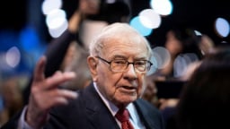 Tỷ phú Warren Buffett dừng rót tiền cho Quỹ Gates sau tiết lộ về hồ sơ Epstein