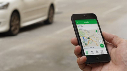 Phó thủ tướng yêu cầu nghiên cứu kỹ việc gắn hộp đèn trên nóc xe Grab