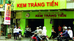 Sau gần 10 năm, OCH chưa thu hồi được khoản nợ hơn 600 tỷ của anh trai ông Hà Văn Thắm