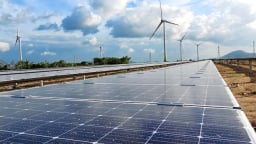 Đằng sau dòng vốn 2.500 tỷ siêu rẻ chảy về dự án điện mặt trời của Vietracimex