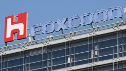 Foxconn báo lãi 1 tỷ USD quý đầu năm