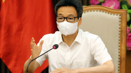 Phó Thủ tướng Vũ Đức Đam: Thực hiện khai báo y tế tất cả công nhân, giữ vững sản xuất công nghiệp