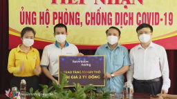 Eurowindow Holding chung tay ủng hộ phòng chống dịch COVID-19
