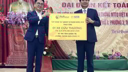 T&T Group và SHB trao tặng xe cứu thương hỗ trợ Quảng Trị - Quảng Bình chống dịch