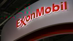 Lợi nhuận ExxonMobil quý IV vượt dự báo do giá dầu khí tăng cao