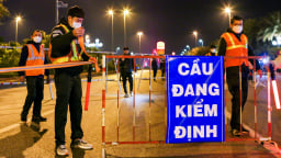 Cấm đường, bảo dưỡng cây cầu huyết mạch ở Hà Nội sau 8 năm sử dụng