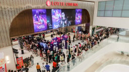 Lotte Mall West Lake Hà Nội đón hàng nghìn lượt khách ngày đầu khai trương