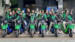 Selex Motors hợp tác Gojek thí điểm giao vận bằng xe máy điện tại Việt Nam