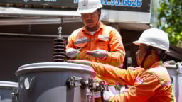 Phập phồng lo hóa đơn tiền điện tăng