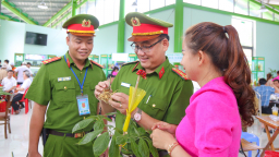 Quảng Nam yêu cầu công an điều tra việc mua bán sâm Ngọc Linh giả