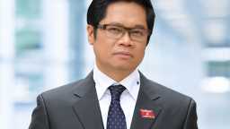 TS. Vũ Tiến Lộc: ‘Doanh nghiệp Việt đang nhỏ đi’