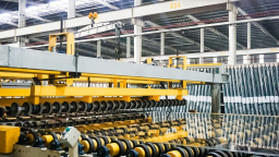 Viglacera sản xuất thành công những mét vuông kính siêu trắng đầu tiên tại Việt Nam