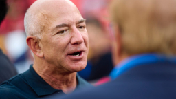 Jeff Bezos tiết lộ lý do chính khiến ông rời Amazon cách đây 2 năm