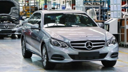 Xử phạt Công ty TNHH Mercedes - Benz Việt Nam do 9 vi phạm