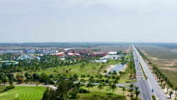 Khám phá cung đường ven biển 'đẹp như tranh' ở Quảng Nam