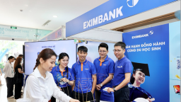 Eximbank tài trợ học bổng trị giá 300 triệu đồng cho Đại học Kinh tế Thành phố Hồ Chí Minh