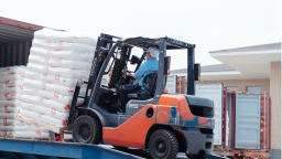 Tăng nhu cầu hạt nhựa toàn cầu, doanh nghiệp Việt 'đón' cơ hội
