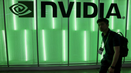 Nvidia 'vượt mặt' Apple để trở thành công ty có giá trị lớn thứ 2 thế giới