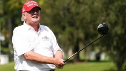 Ông Donald Trump và niềm đam mê golf