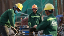'Xây Tết 2025' tặng hơn 18.500 phần quà cho các công nhân