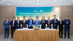 Vietnam Airlines và FPT tăng cường hợp tác chiến lược toàn diện