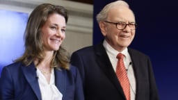 Kỷ nguyên từ thiện của Bill Gates và Warren Buffett kết thúc, phụ nữ sẽ tiếp nối?