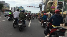 Hà Nội bác thông tin thí điểm cấm xe xăng ở một phường