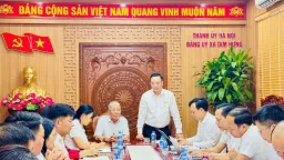 [Cafe Cuối tuần] Khoan dung để mở lối, nhưng cần giữ vững niềm tin pháp luật