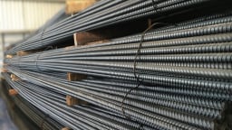 Giá thép tăng 2 lần trong 3 tuần