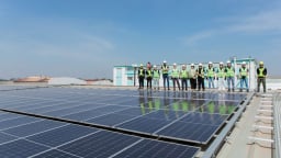 Doanh nghiệp Singapore huy động hơn 224 tỷ đồng trái phiếu làm điện mặt trời áp mái
