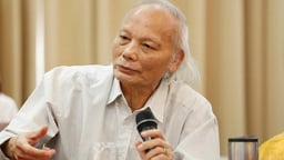 [Gặp gỡ thứ Tư] GS-TSKH. Nguyễn Mại: Cần hành động nhanh để nắm bắt cơ hội từ sự dịch chuyển dòng vốn đầu tư