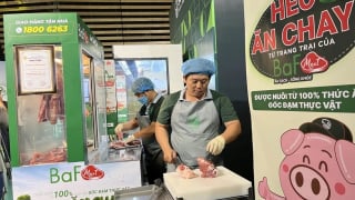 Quý kinh doanh ấn tượng của chủ thương hiệu 'heo ăn chay'