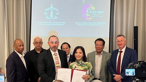 Ra mắt hai công ty hỗ trợ kết nối doanh nghiệp trong và ngoài nước.